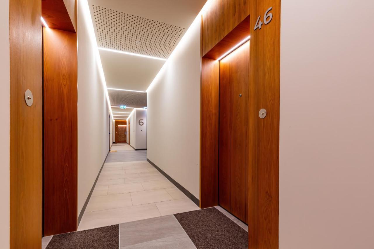 Sienna 65 Premium Apartment With Parking In Warsaw By Renters Prestige ภายนอก รูปภาพ
