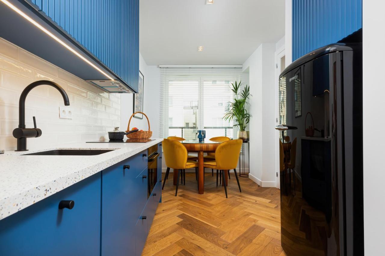 Sienna 65 Premium Apartment With Parking In Warsaw By Renters Prestige ภายนอก รูปภาพ